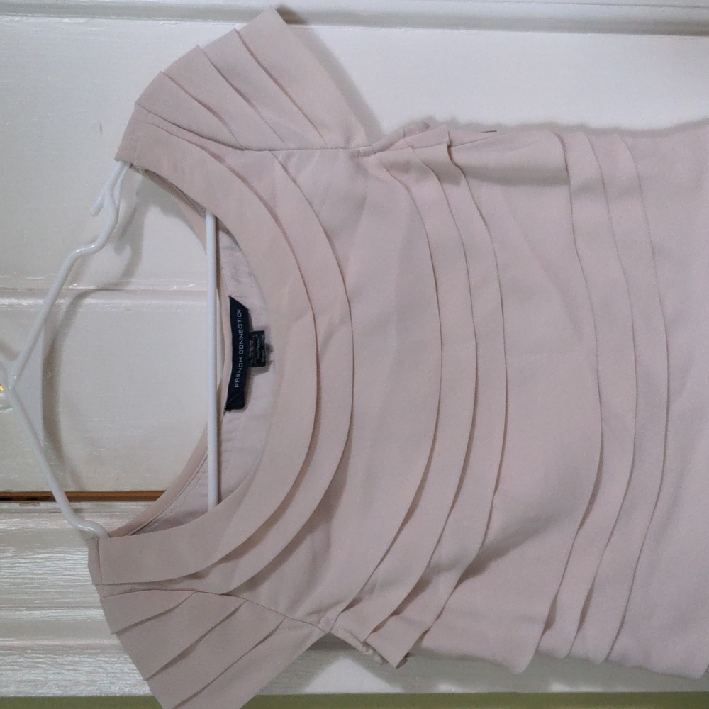 French Connection beige ruffles cocktail dress Size 0